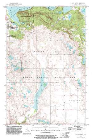 Fort Totten USGS topographic map 47098h8