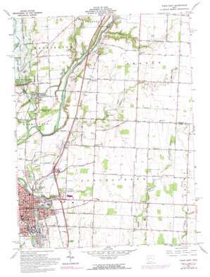 Piqua East USGS topographic map 40084b2